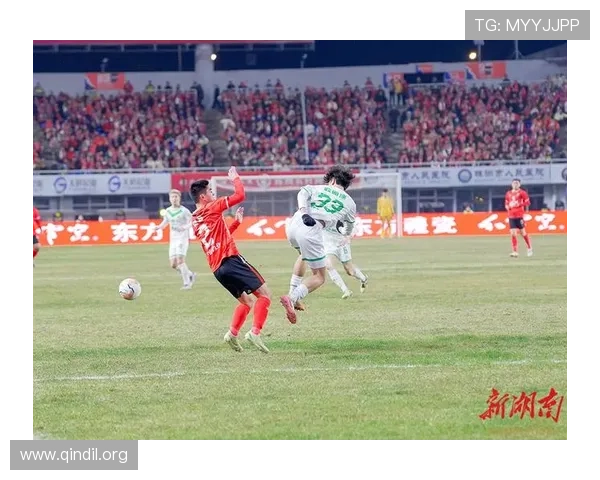 双方鏖战九十分钟难分胜负终场 双方鏖战九十分钟难分胜负终场