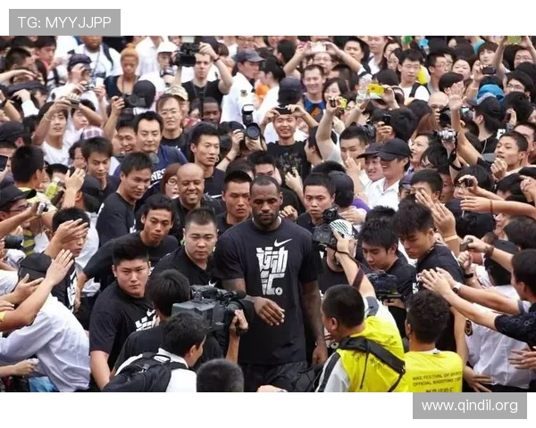 官方确认詹姆斯明日受访安排